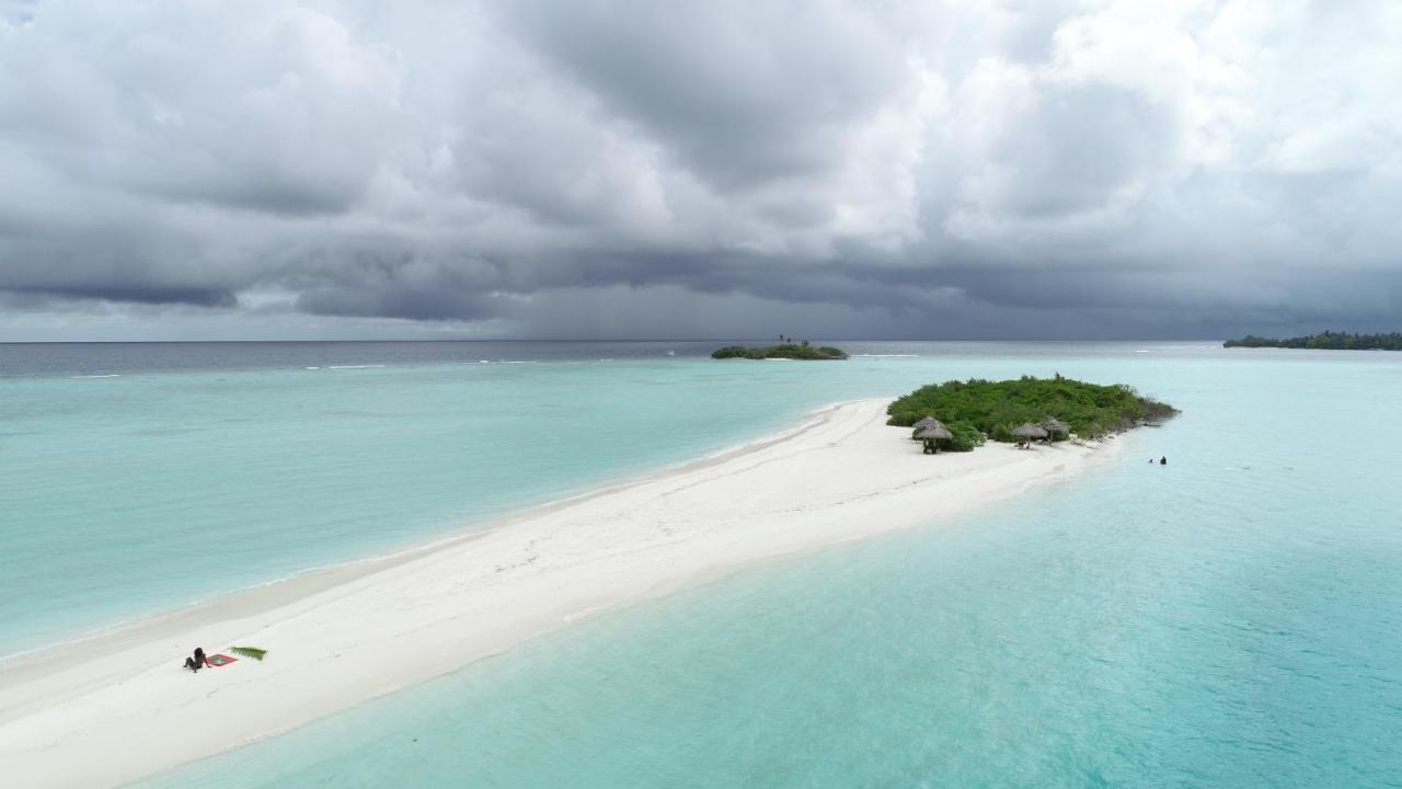 Rasdhoo Wave Blue Bed and Breakfast Exterior foto